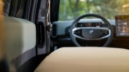 “三重守護”應急開鎖 福特智趣烈馬構築全方位碰撞安全堡壘