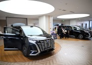 鋰價上行 晶片供應趨緊 購置稅調整  三重壓力倒逼汽車産業鏈加速重構