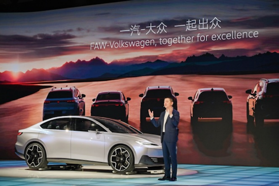 【資訊+移動端資訊】向新而行 全維進化 一汽-大眾大眾品牌上海車展再啟新程_fororder_【5】向新而行 全維進化 一汽-大眾大眾品牌上海車展再啟新程2181