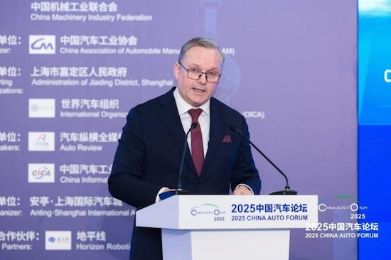 提質向未來 2025中國汽車論壇在上海嘉定舉行  位置：要聞列表+移動端資訊_fororder_【1】提質向未來 2025中國汽車論壇在上海嘉定舉行1854