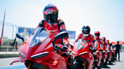 【資訊+移動端資訊】杜卡迪全新Panigale V4正式上市 重新定義高性能騎行時代