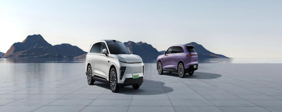 堅守安全高底線 2025奇瑞汽車安全之夜啟幕 位置：焦點圖+移動端圖_fororder_【5】堅守安全高底線 2025奇瑞汽車安全之夜盛大啟幕1752