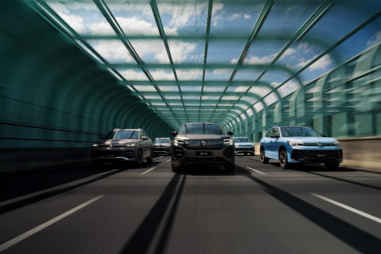 超可靠的駕駛輔助 超好用的人機共駕 上汽大眾Pro家族2026款上市智慧再進化  位置：焦點圖+移動端圖_fororder_【2】超可靠的駕駛輔助 超好用的人機共駕 上汽大眾Pro家族2026款上市智慧再進化954