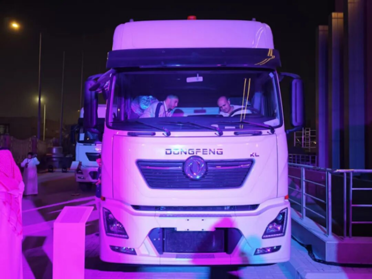 3款商用車沙特上市發佈 東風開啟海外合作新篇章  位置:資訊_fororder_【3】3款商用車沙特上市發佈 東風開啟海外合作新篇章430