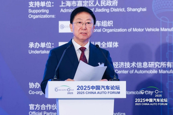 從“引進”到“輸出” 中國汽車全球化走出特色航路  位置：要聞列表+移動端資訊_fororder_[8]從“引進”到“輸出” 中國汽車全球化走出特色航路1612