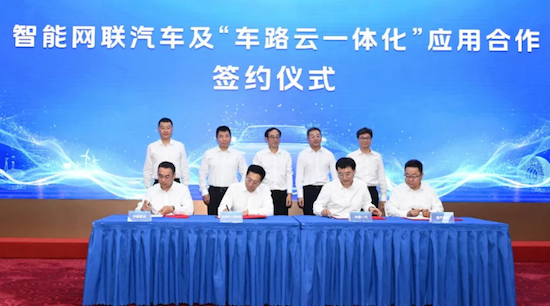 穩中快進 創新提質 中國一汽2025年上半年銷售整車超157萬輛 位置：資訊_fororder_【7】穩中快進 創新提質 中國一汽2025年上半年銷售整車超157萬輛1252