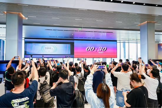 比亞迪漢家族交付破百萬 漢L賽道體驗日啟幕 位置：資訊+移動端資訊_fororder_【1】比亞迪漢家族交付破百萬 漢L賽道體驗日啟幕436