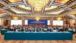【資訊+移動端資訊】中國電動汽車百人會論壇（2025）國際論壇在北京舉辦