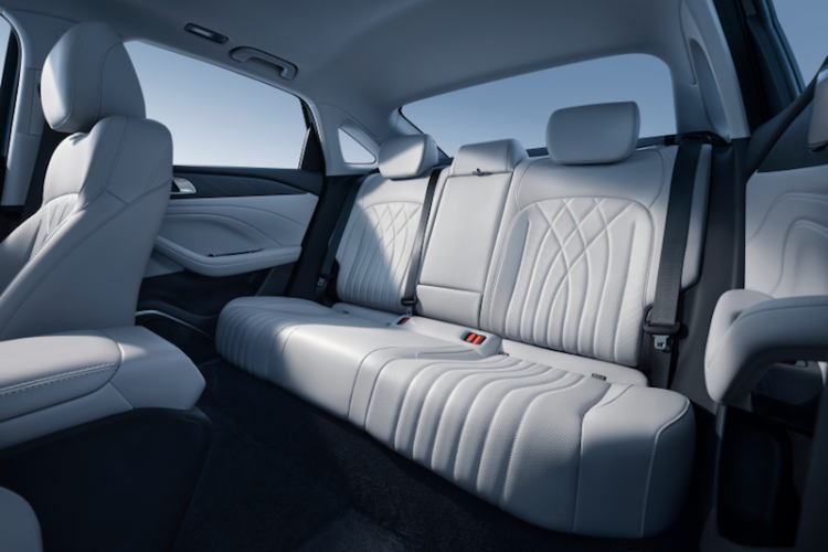 新一代國民電混家轎吉利銀河星耀6全球上市  位置：資訊+移動端資訊_fororder_【1】新一代國民電混家轎吉利銀河星耀6全球上市1616