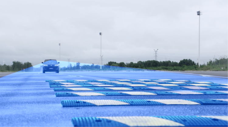 重塑家庭豪華SUV新標準 騰勢N8L上市  位置：焦點圖+移動端圖_fororder_【2】重塑家庭豪華SUV新標準 騰勢N8L上市1103