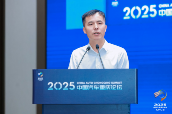 京西智行劉喜合在中國汽車重慶論壇上呼籲為用戶提供真正價值_fororder_【1】京西智行劉喜合在中國汽車重慶論壇上呼籲為用戶提供真正價值127
