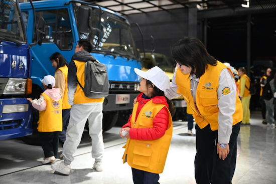 【資訊+移動端資訊】“解放愛領航”一汽解放首屆卡友子女研學營溫暖啟航_fororder_【5】“解放愛領航”一汽解放首屆卡友子女研學營溫暖啟航629