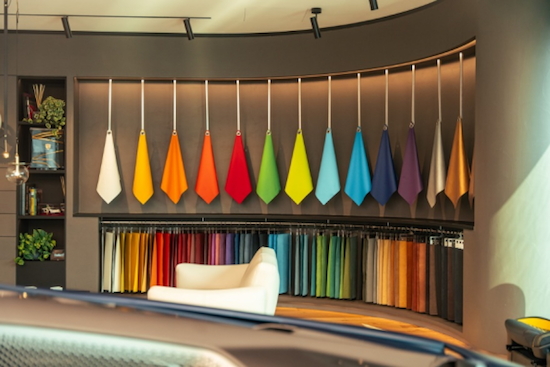 蘭博基尼的四百種色彩:講述故事與傳奇 每一台都成為獨一無二的永恒傑作  位置:資訊_fororder_【13】蘭博基尼的四百種色彩:講述故事與傳奇 每一台都成為獨一無二的永恒傑作872