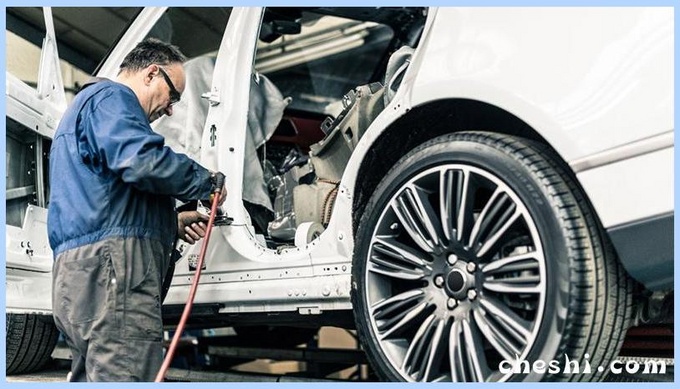 汽車頻道【3月26日】【首頁汽車資訊列表+要聞列表+今日焦點】路虎全新攬勝轎跑版曝光 24萬起售/限量100台