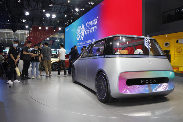 新能源車觀察：透視廣州車展上的競爭新格局