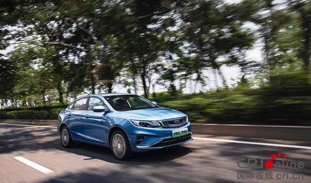 汽車頻道【供稿】【資訊】售價6.98-15.48萬元 吉利帝豪家族四款車型煥新上市 冠軍家族全軍出擊