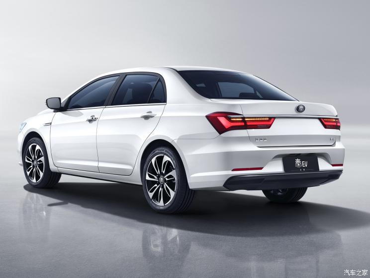 汽車頻道【6月27日】【首頁汽車資訊圖+要聞列表+今日焦點】搭懸浮式中控屏 全新秦內飾官圖發佈