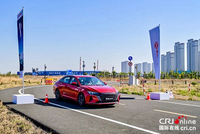 【汽車頻道 資訊+要聞列表】6.81秒 奕炫MAX刷新中國轎車最快加速度_fororder_image011
