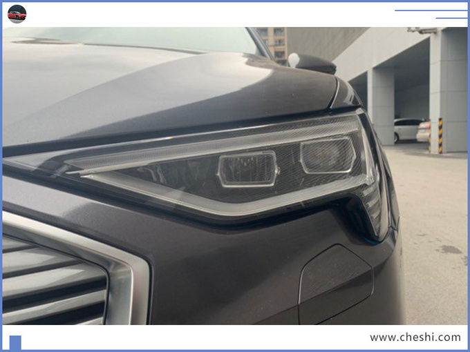 汽車頻道【7月17日】【首頁汽車資訊列表+要聞列表】奧迪“Q7純電動”到店實拍 9月上市70萬元起售