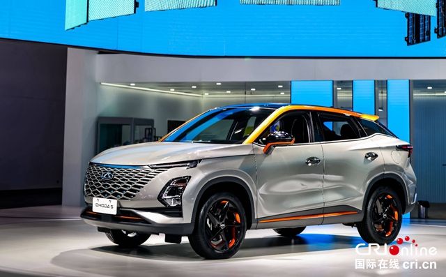 【汽車頻道 資訊+要聞列表】奇瑞OMODA 5正式下線 先期海外上市_fororder_image003