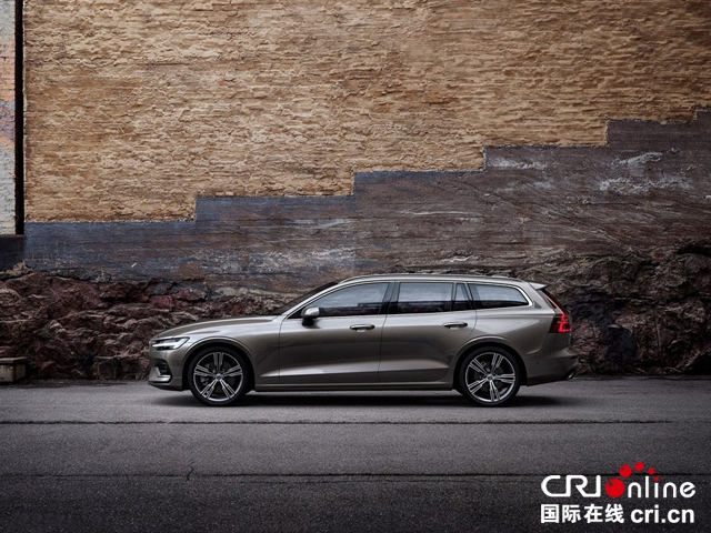 汽車頻道【焦點輪播圖】沃爾沃V60上市 “Wagon”成為沃爾沃發展新方向