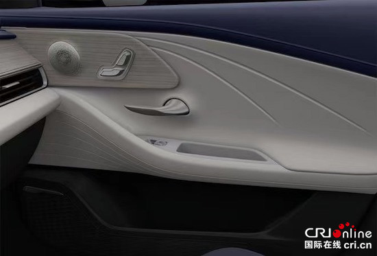 奇瑞全新轎車內飾官圖公佈_fororder_image002