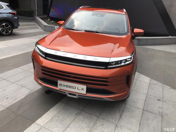 汽車頻道【8月23日】【首頁汽車資訊列表+要聞列表】成都車展開啟預售 星途-LX實車正式亮相
