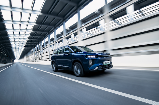 吉利汽車2022年銷量突破143萬輛 2023年衝擊165萬目標_fororder_image007