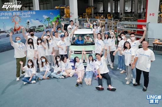 年銷超160萬輛 純電動單一車型銷量全球第一 中國五菱加速向新_fororder_image014