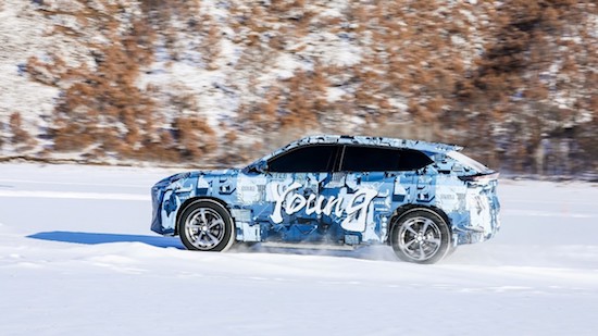 挑戰-40℃極寒黑河 東風風神全新SUV“皓瀚”贏得“首秀”_fororder_image004