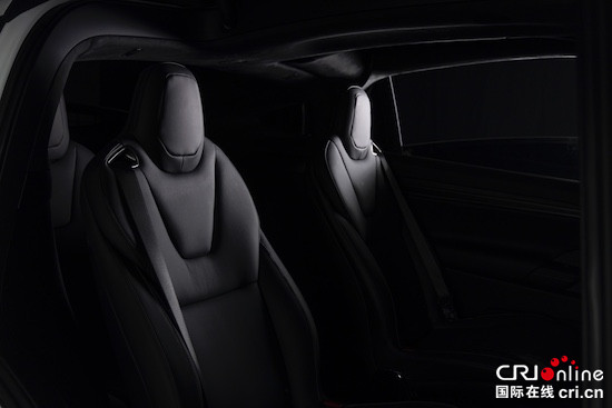 特斯拉Model X Plaid驚鴻亮相北京 走進六大商圈_fororder_image003