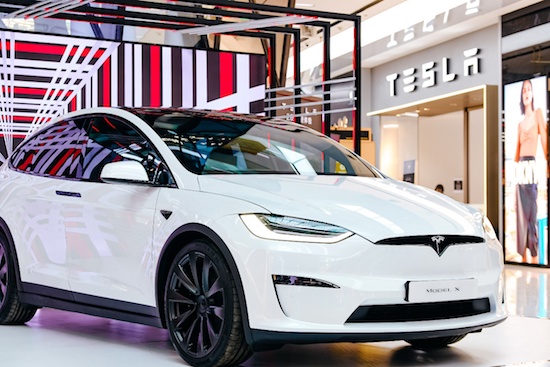 北京來福士特斯拉巡展開啟 與Model X Plaid穿越到未來_fororder_image005