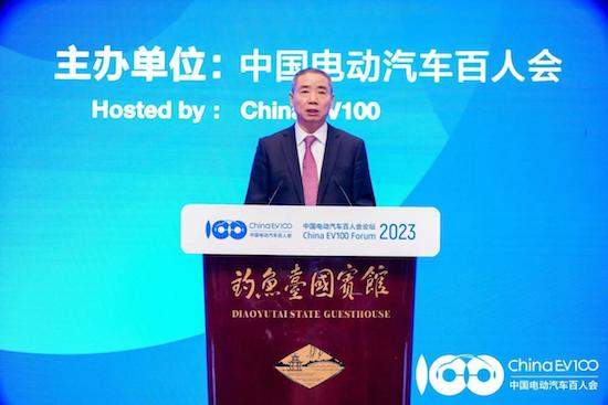 工信部副部長辛國斌：試行研究出臺促進汽車消費政策 指導地方維護公平有序市場環境_fororder_image001
