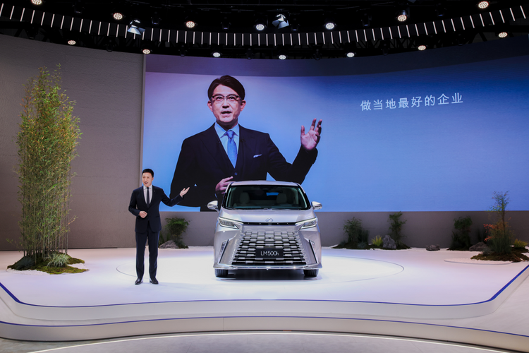 對話雷克薩斯國際總裁渡邊剛：發力電動豪華賽道 品牌價值是關鍵