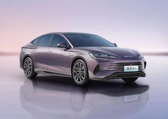 比亞迪海豹DM-i鄭州工廠首款新車型下線_fororder_image001