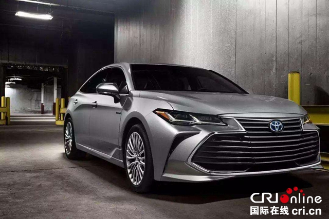 汽車頻道【焦點輪播圖】2.0L亞洲龍 與消費者之間的一架橋梁