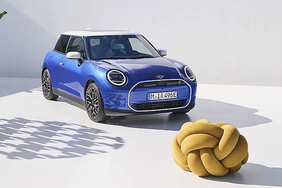 2023慕尼黑車展開幕 奔馳寶馬大眾打出最強電動牌_fororder_image019