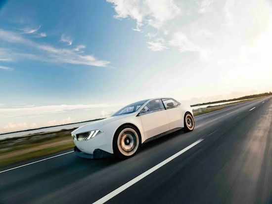 2023慕尼黑車展開幕 奔馳寶馬大眾打出最強電動牌_fororder_image018