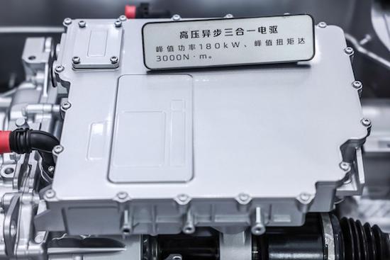 創造新生態 引領新價值 長安汽車成就動力電池行業燈塔_fororder_image004
