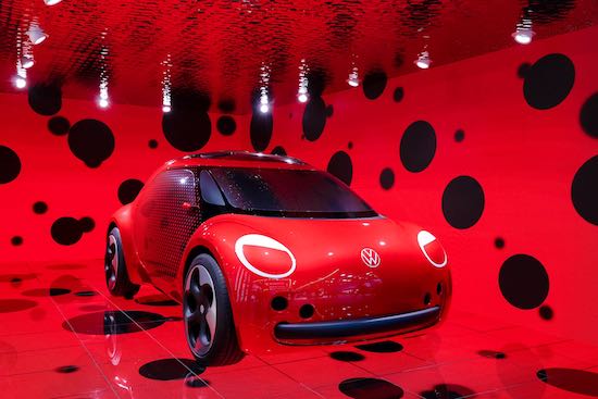 大眾汽車純電甲殼蟲首次實車亮相2023廣州車展_fororder_image002