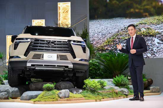 LEXUS雷克薩斯全新一代GX亮相廣州車展 全新一代LM四座版/六座版上市_fororder_02-LEXUS雷克薩斯中國執行副總經理李暉致辭