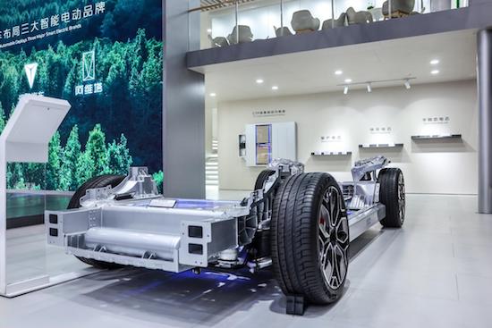 創造新生態 引領新價值 長安汽車成就動力電池行業燈塔_fororder_image002