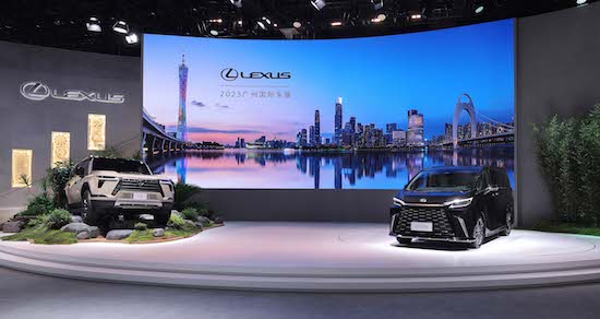 LEXUS雷克薩斯全新一代GX亮相廣州車展 全新一代LM四座版/六座版上市_fororder_04-LEXUS雷克薩斯全新一代GX亮相廣州車展 全新一代LM四座版六座版上市