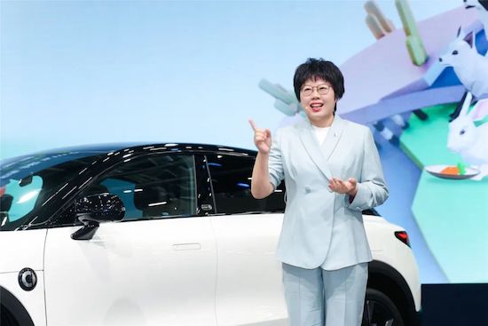 全方位展現全球實力 smart亮相廣州國際車展_fororder_image003