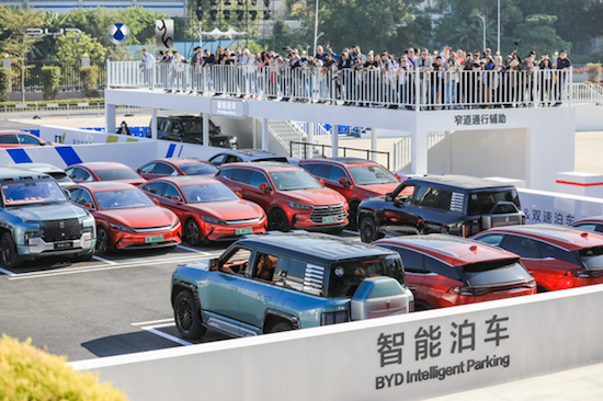 比亞迪重磅發佈整車智慧戰略 加速汽車工業的智慧化變革_fororder_image009