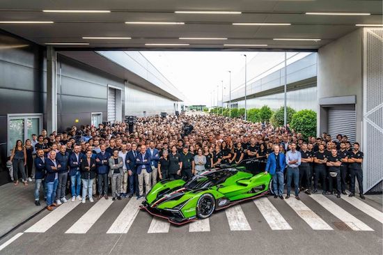 蘭博基尼汽車公司達成歷史性里程碑 2023年全球交付量超1萬台_fororder_image003