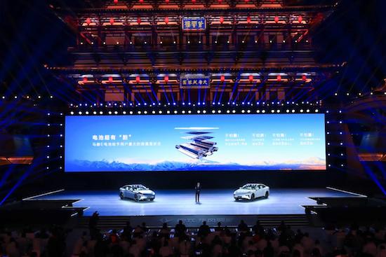 樣樣都有樣樣都好 實用高價值精品車eπ007正式上市_fororder_image004