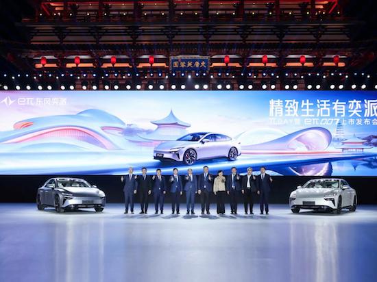 樣樣都有樣樣都好 實用高價值精品車eπ007正式上市_fororder_image001的副本