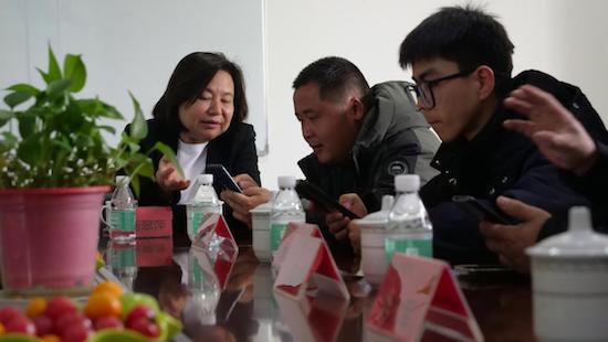 用AI定義卡車生活 小卡數字人APP伴你行_fororder_image002