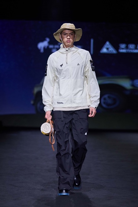 福特烈馬｜又見高山 2024秋冬上海時裝周SHOW出野心_fororder_image007